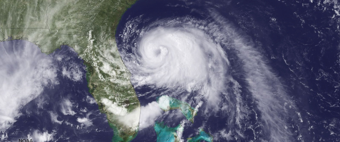 939 Hurricane Eye Stock Photos, High-Res Pictures, and Images